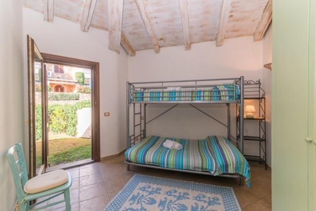 Villa Mansion On The Hill Olbia Exterior foto